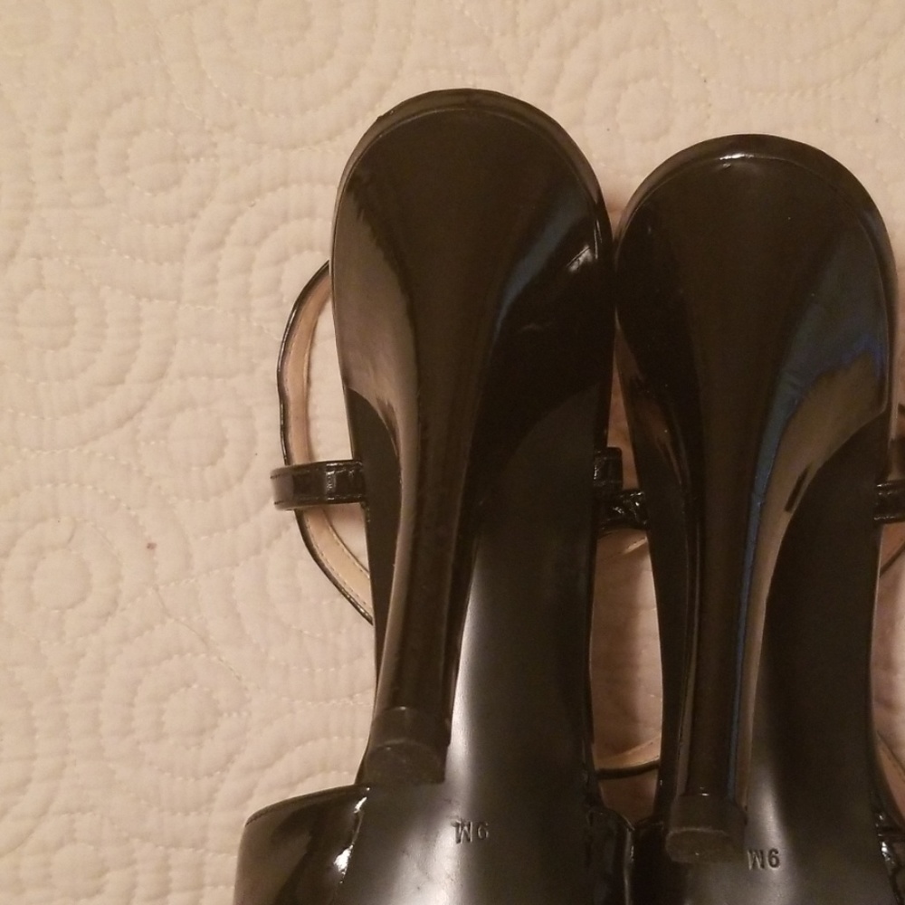 Patent leather black heels - Picture 3 of 8